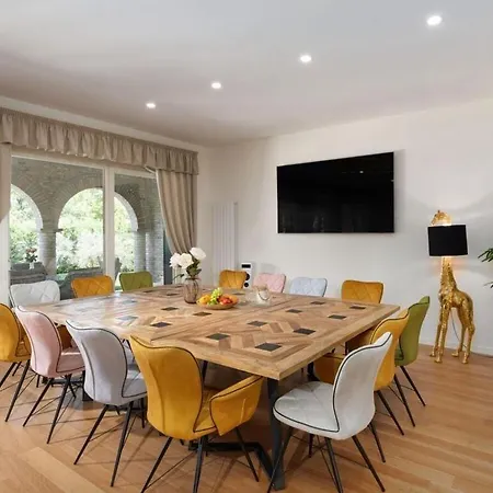 Villa Leone Comfortable Holiday
